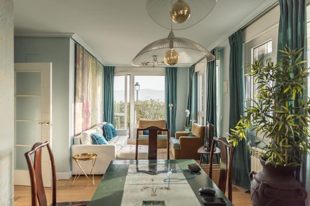 Flat With 160 M Of Garden, Sea Views Bilbao-Getxoアパートメント エクステリア 写真